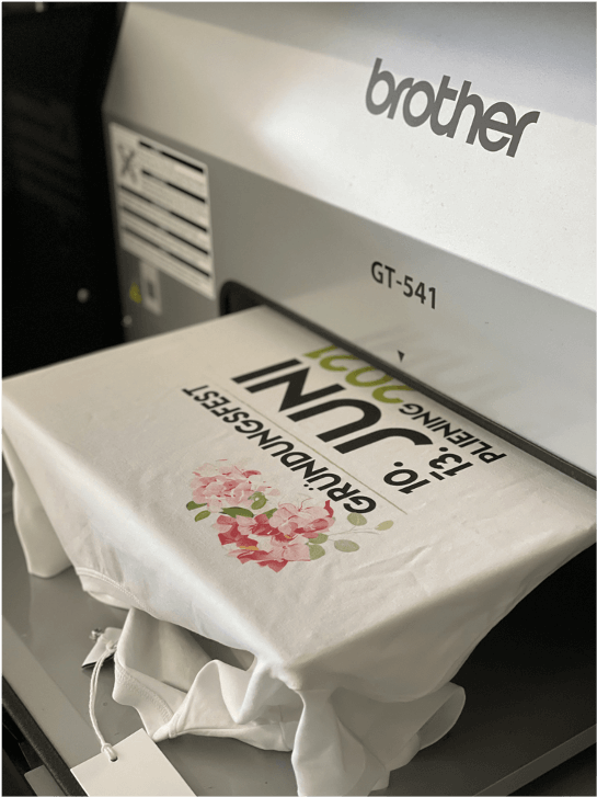 Einfach und Schneller Digitaldruck bei Local Shirts Textilveredelung